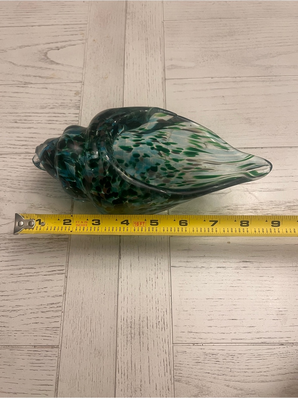 HQT Handblown Green/Teal Art Glass Shell Bowl -9” - Picture 7 of 8